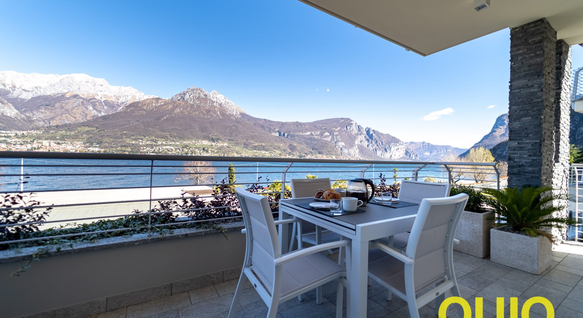 OLIVETO LARIO, CASA VACANZE  VISTA LAGO, COMPLETA DI BOX AUTO - FINO A 6 POSTI LETTO