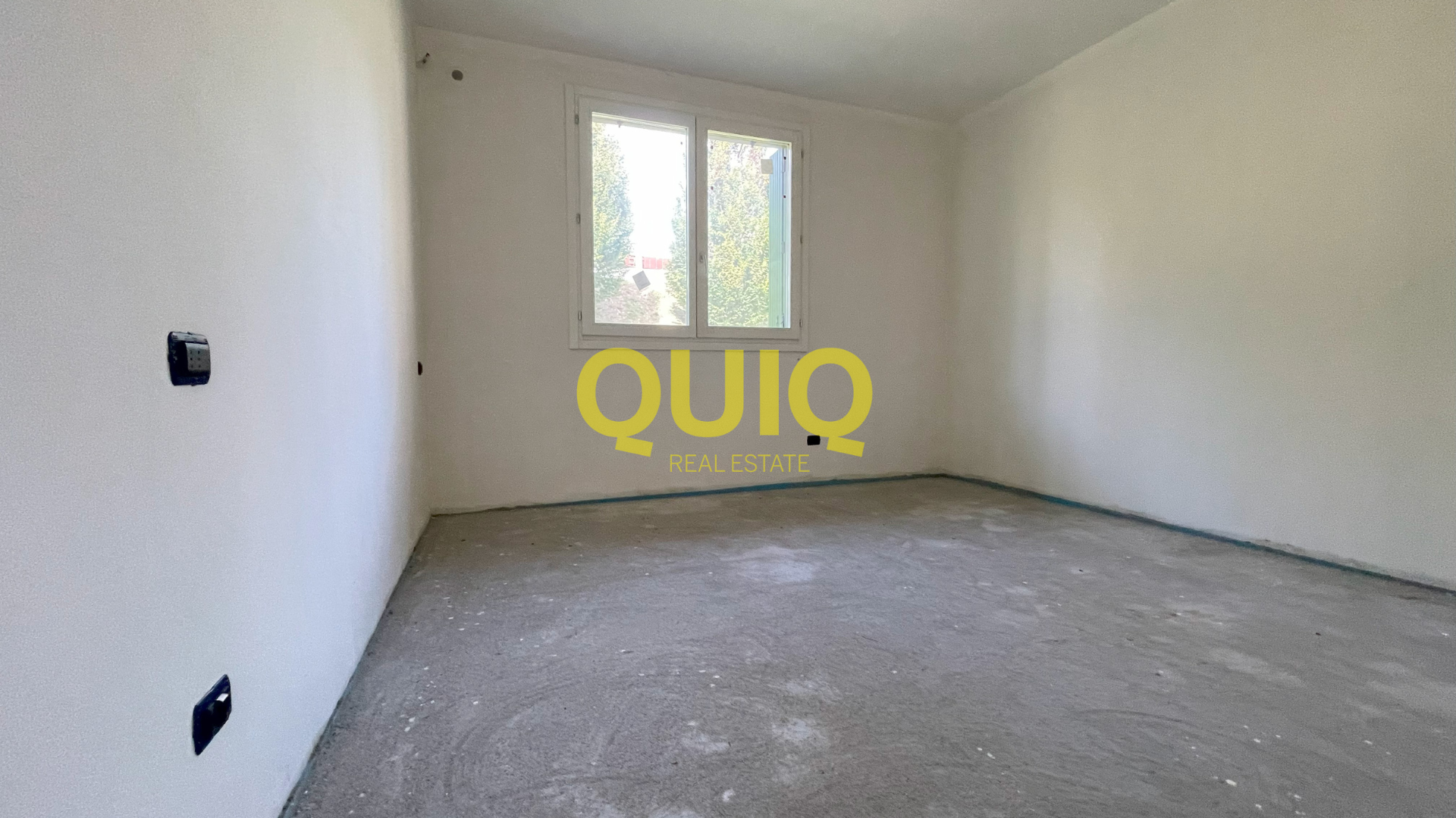 BOSISIO PARINI, BILOCALE  CON AMPIO TERRAZZZO, DA ULTIMARE;  BOX SINGOLO, ZERO BARRIERE ARCHITETTONICHE