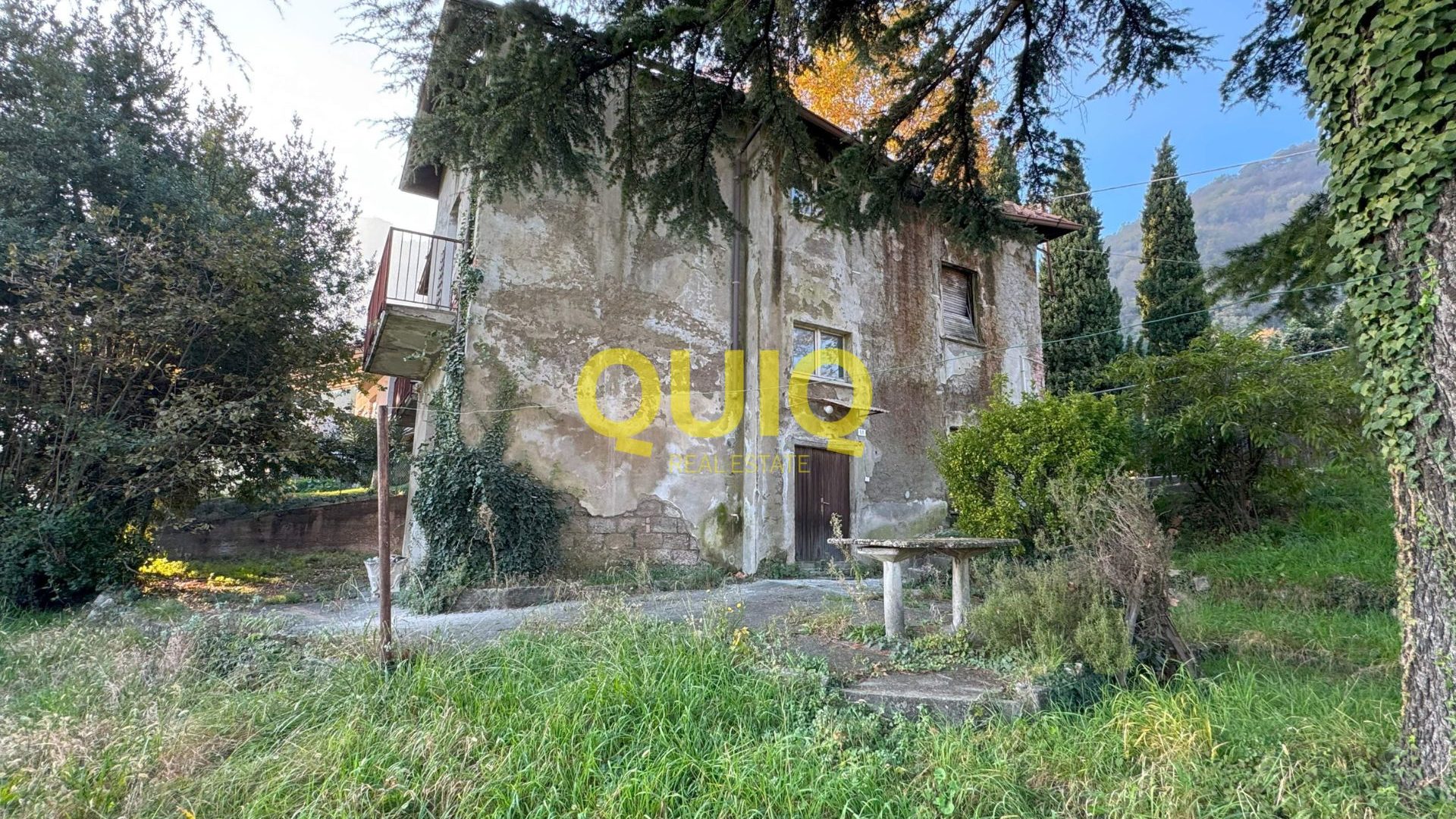 VALMADRERA, CASA INDIPENDENTE IN STATO RUSTICO, LIBERA SU QUATTRO LATI - ZONA SAN MARTINO