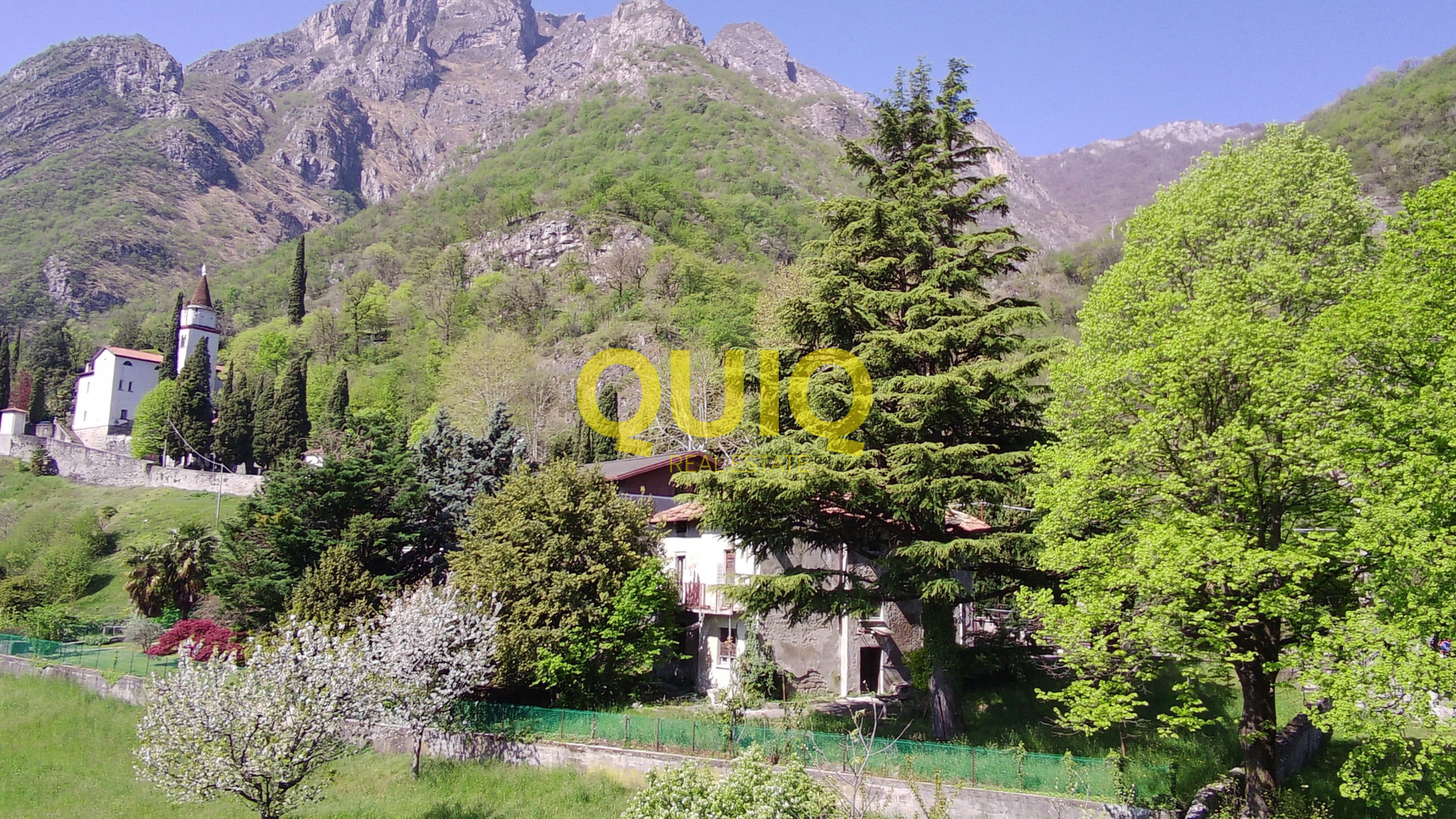 VALMADRERA, CASA INDIPENDENTE IN STATO RUSTICO, LIBERA SU QUATTRO LATI - ZONA SAN MARTINO