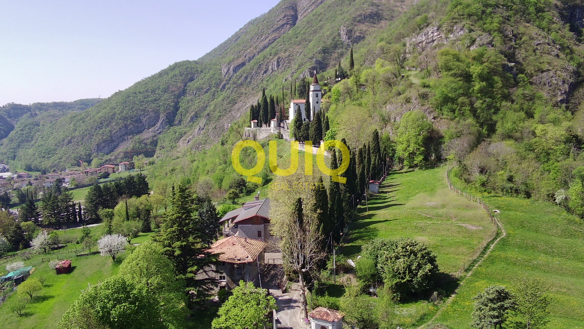 VALMADRERA, CASA INDIPENDENTE IN STATO RUSTICO, LIBERA SU QUATTRO LATI - ZONA SAN MARTINO