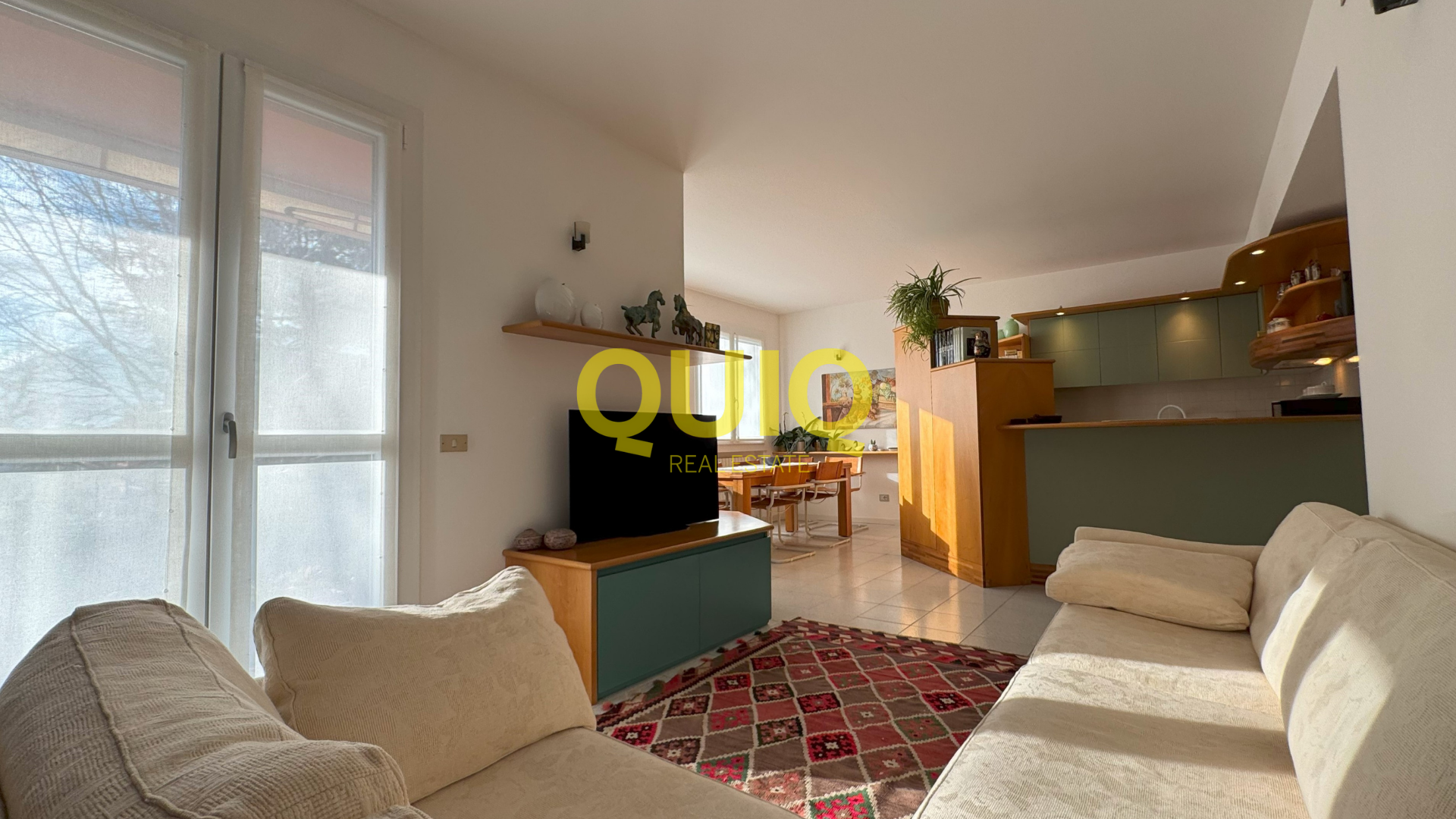 VALMADRERA, TRILOCALE 100 MQ, CON  2 SERVIZI, LAVANDERIA, TERRAZZI E BOX  DOPPIO - ZONA SAN DIONIGI