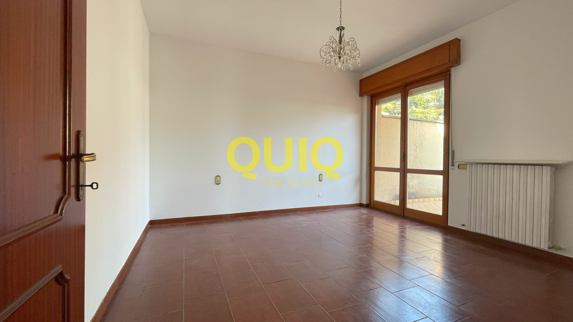 VALMADRERA, QUADRILOCALE CON AMPIO TERRAZZO, BOX DOPPIO E CANTINA