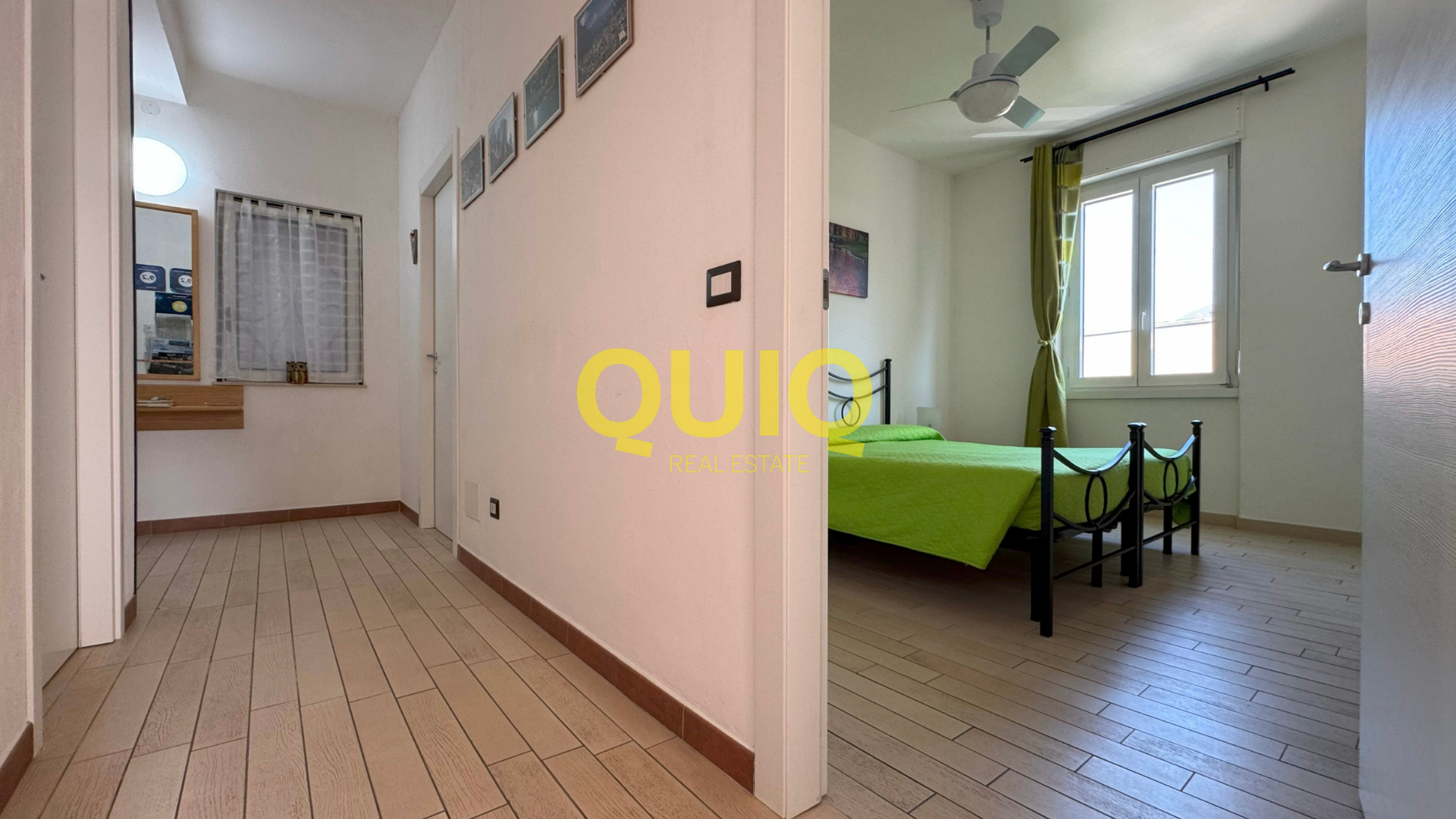 LECCO, TRILOCALE CON BALCONE, DOPPI SERVIZI, VISTA LAGO, SOLAIO E CANTINA