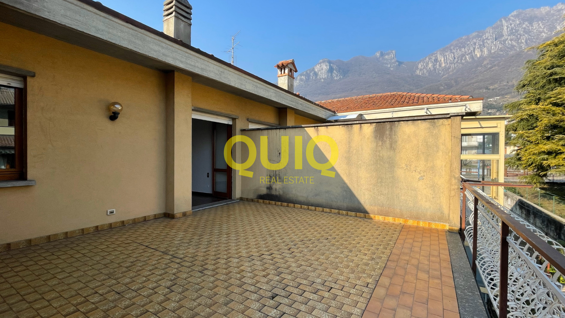 VALMADRERA, QUADRILOCALE CON AMPIO TERRAZZO, BOX DOPPIO E CANTINA
