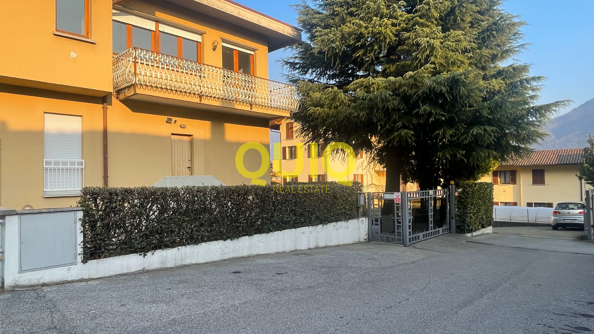 VALMADRERA, QUADRILOCALE CON AMPIO TERRAZZO, BOX DOPPIO E CANTINA
