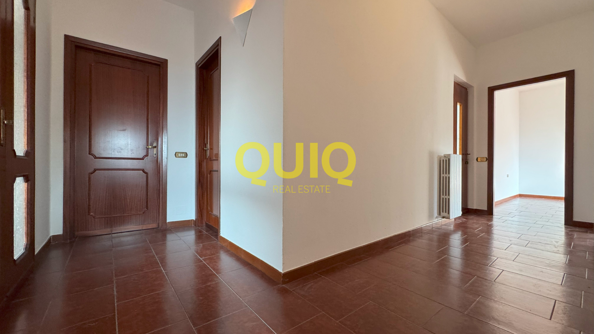 VALMADRERA, QUADRILOCALE CON AMPIO TERRAZZO, BOX DOPPIO E CANTINA