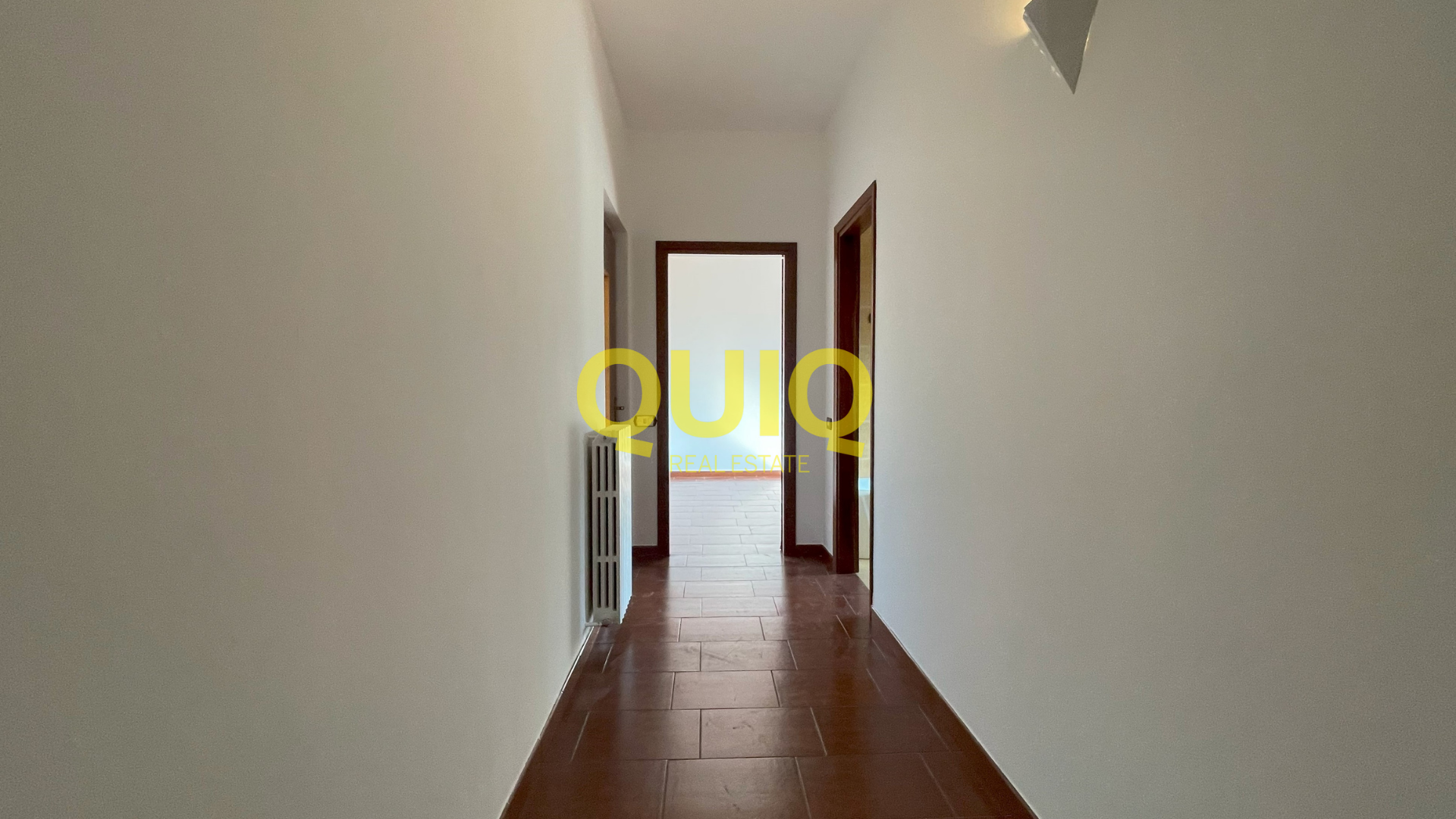 VALMADRERA, QUADRILOCALE CON AMPIO TERRAZZO, BOX DOPPIO E CANTINA
