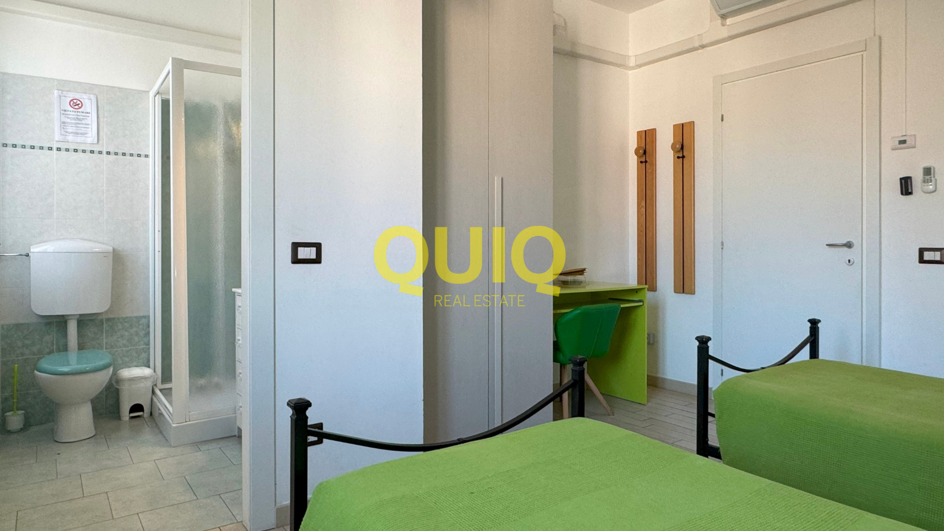 LECCO, TRILOCALE CON BALCONE, DOPPI SERVIZI, VISTA LAGO, SOLAIO E CANTINA