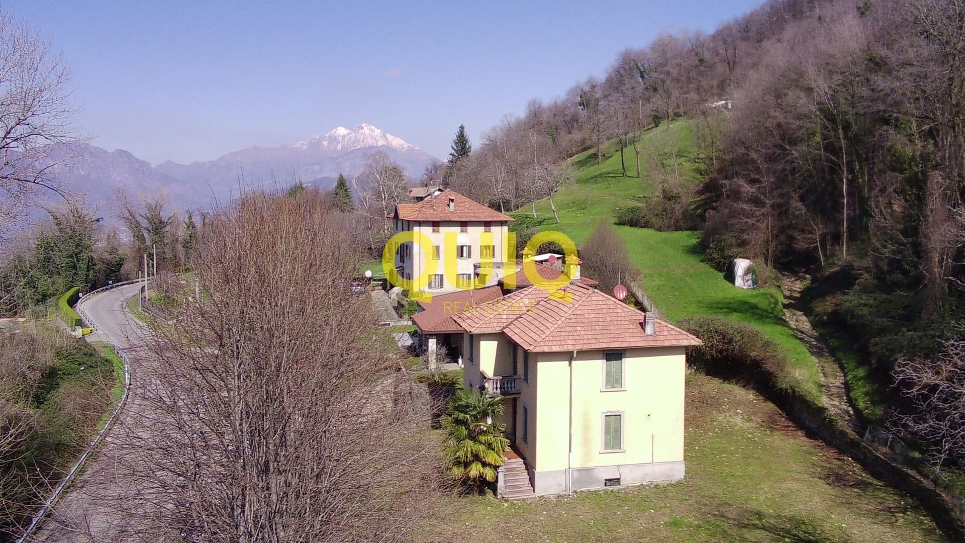 RAVELLINO, VILLA SINGOLA, STILE  LIBERTY CON GIARDINO PRIVATO