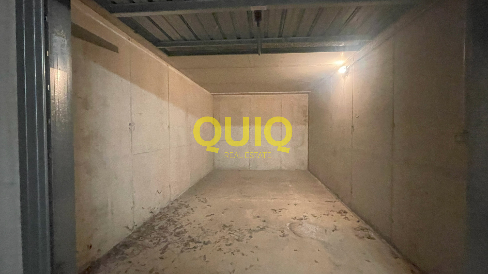 VALMADRERA, BOX DOPPI DI VARIE METRATURE