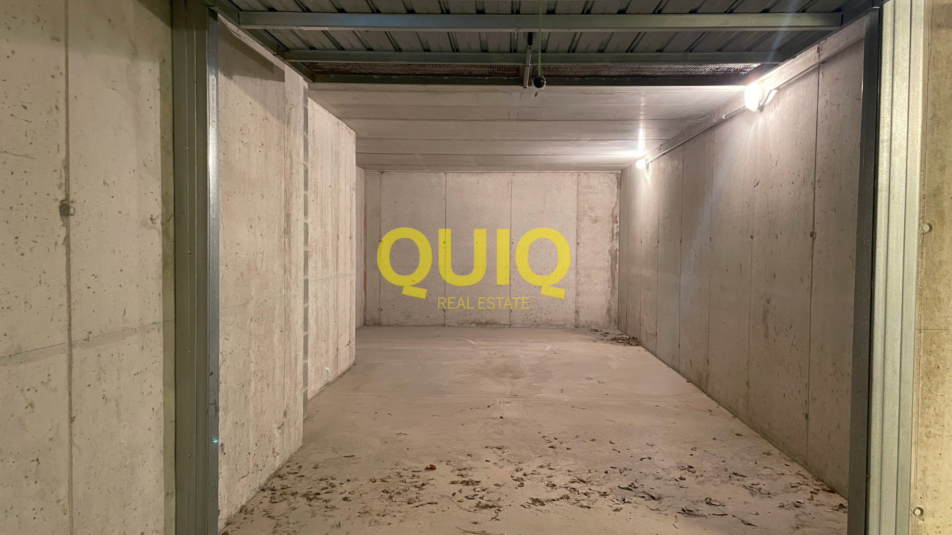 VALMADRERA, BOX DOPPI DI VARIE METRATURE