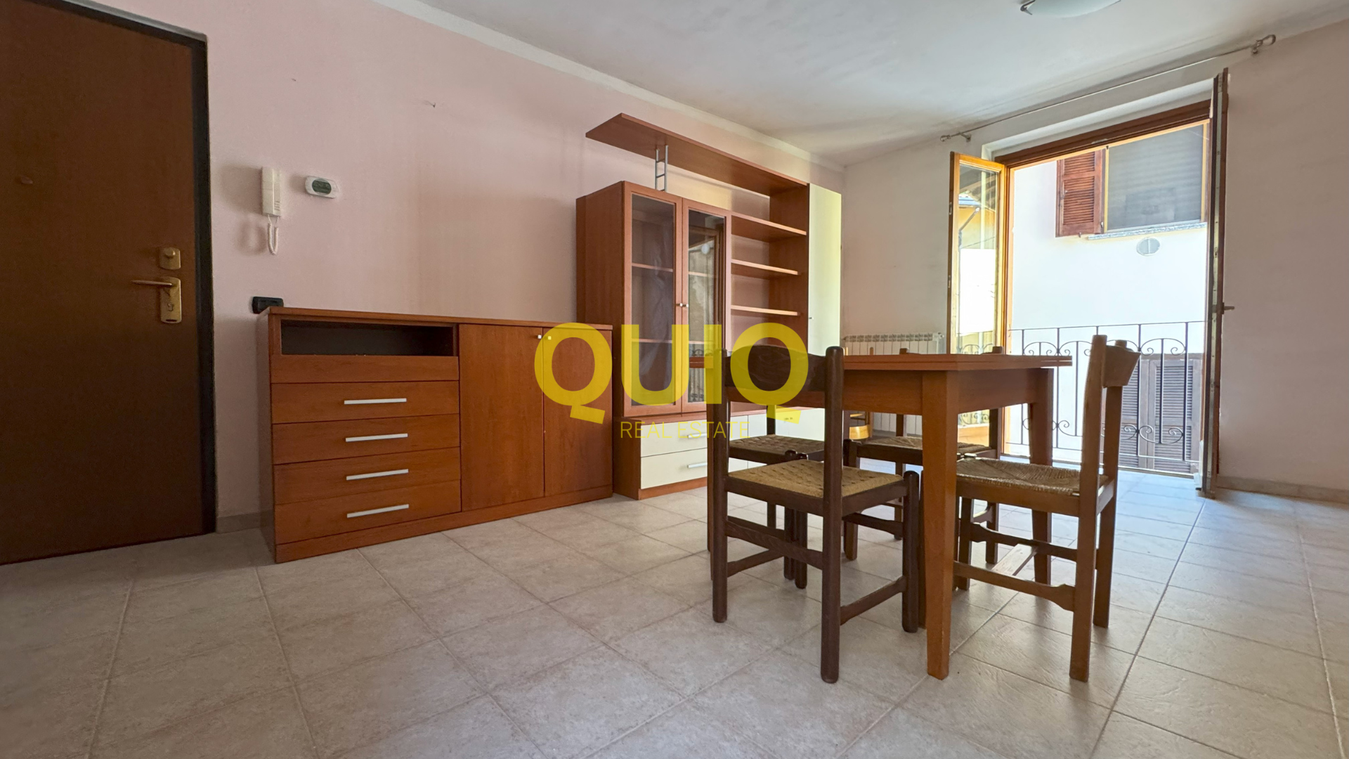 VALMADRERA, MONOLOCALE CON BALCONE – ZERO BARRIERE ARCHITETTONICHE