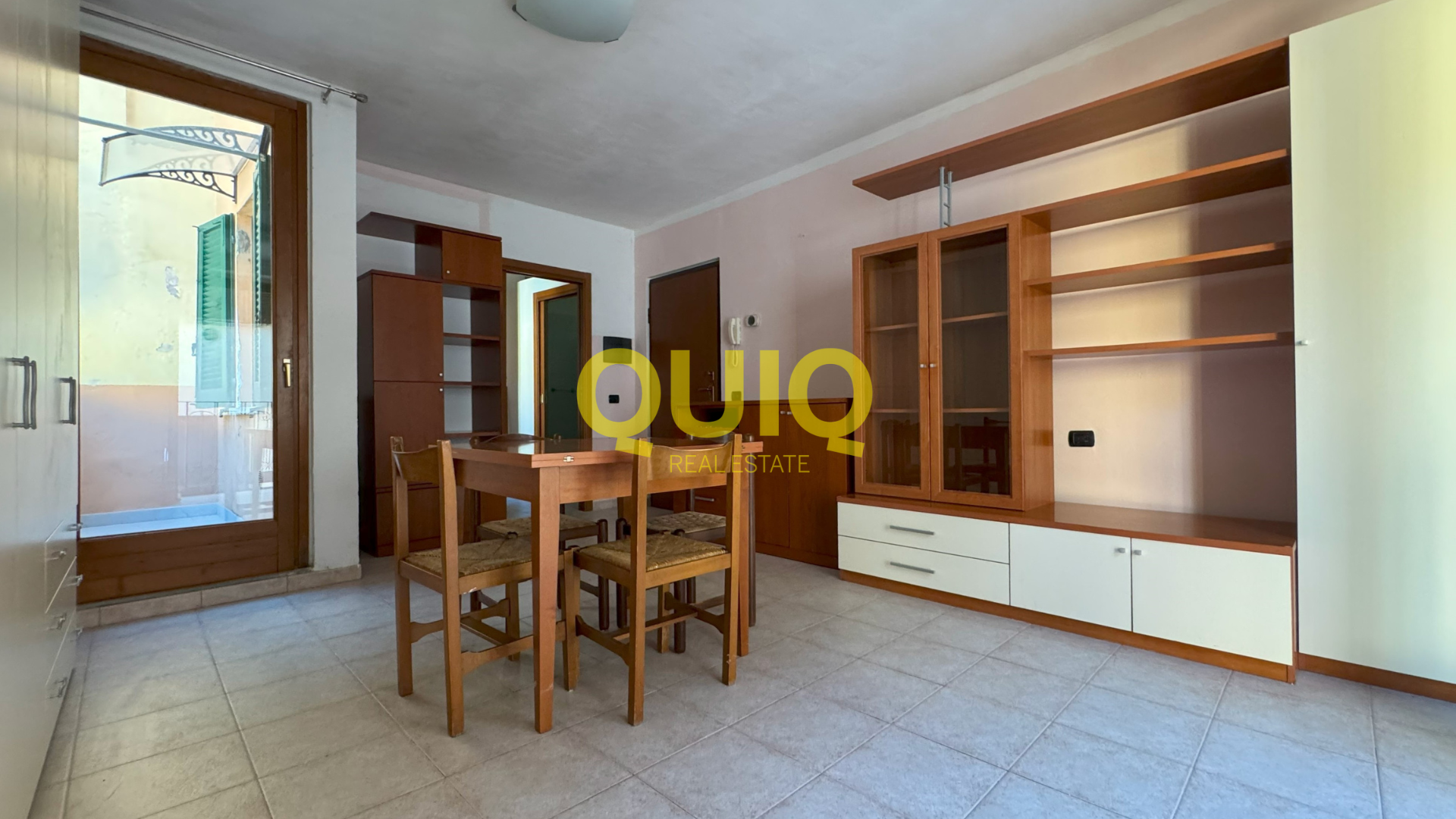 VALMADRERA, MONOLOCALE CON BALCONE – ZERO BARRIERE ARCHITETTONICHE