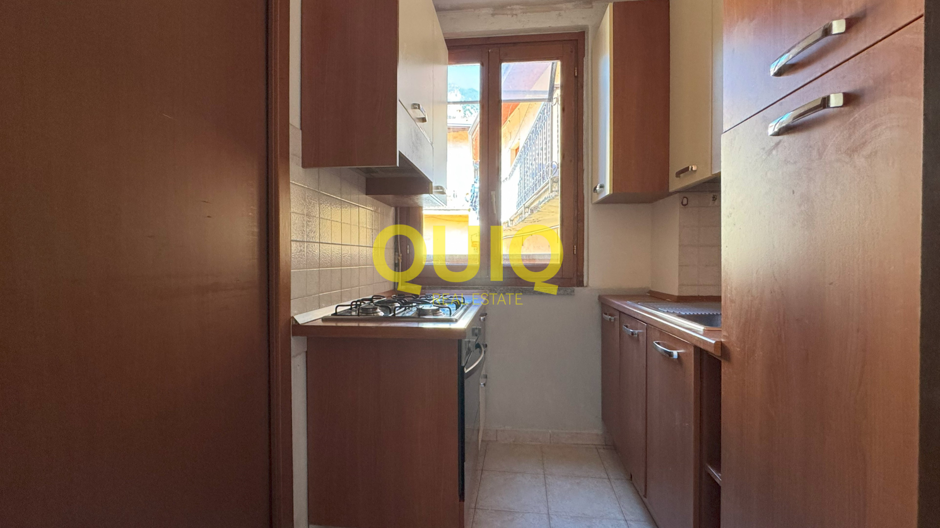 VALMADRERA, MONOLOCALE CON BALCONE – ZERO BARRIERE ARCHITETTONICHE