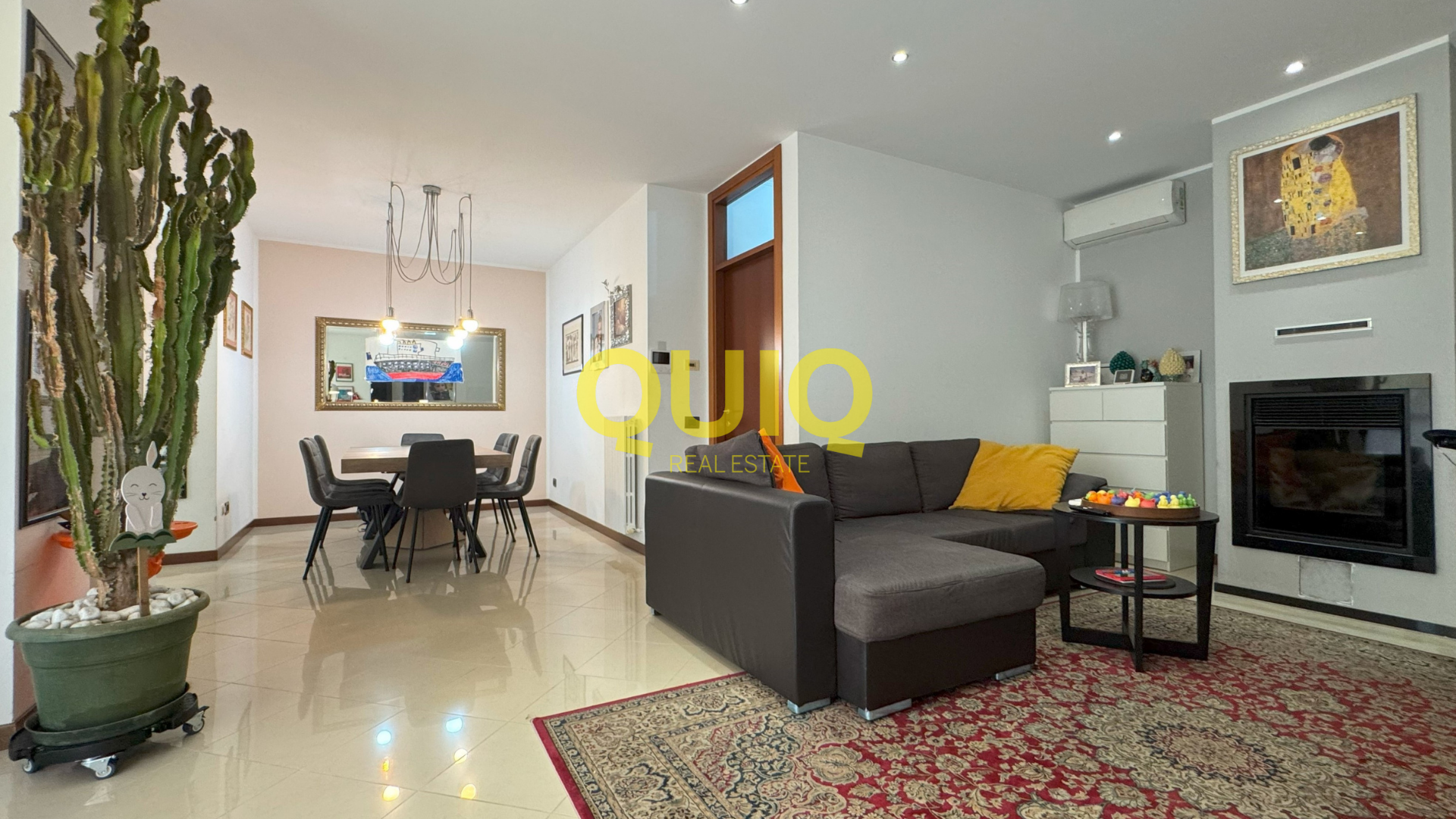 VALMADRERA, TRILOCALE CON TERRAZZO, DOPPI SERVIZI E BOX DOPPIO