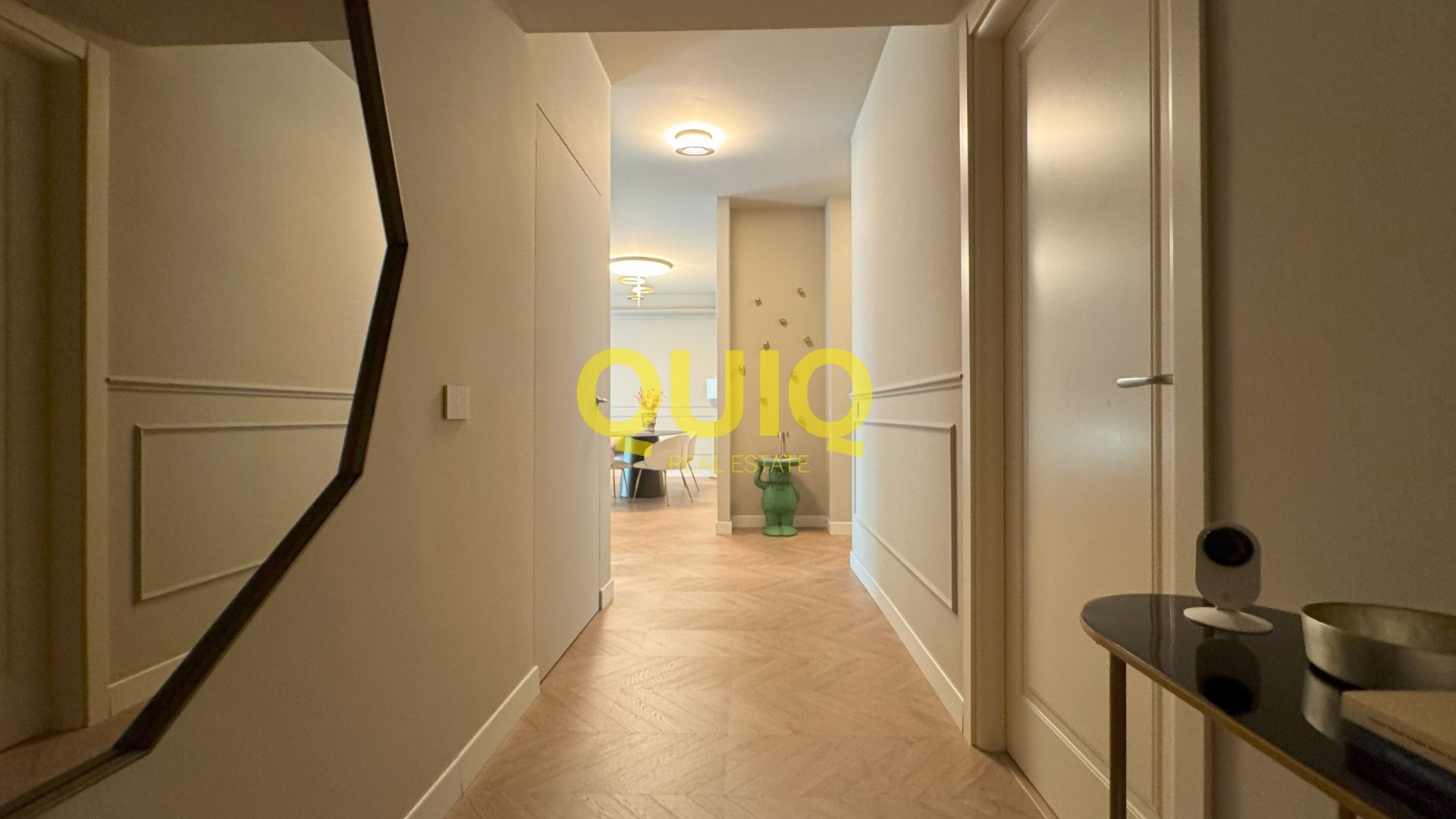 VALMADRERA, TRILOCALE IN CLASSE EN. "C", CON BOX E CANTINA