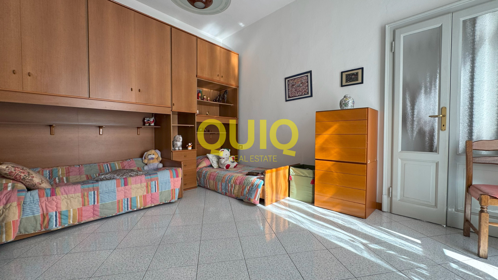 Valmadrera, quadrilocale con terrazzo abitabile e ampio box/magazzino – zero spese condominiali