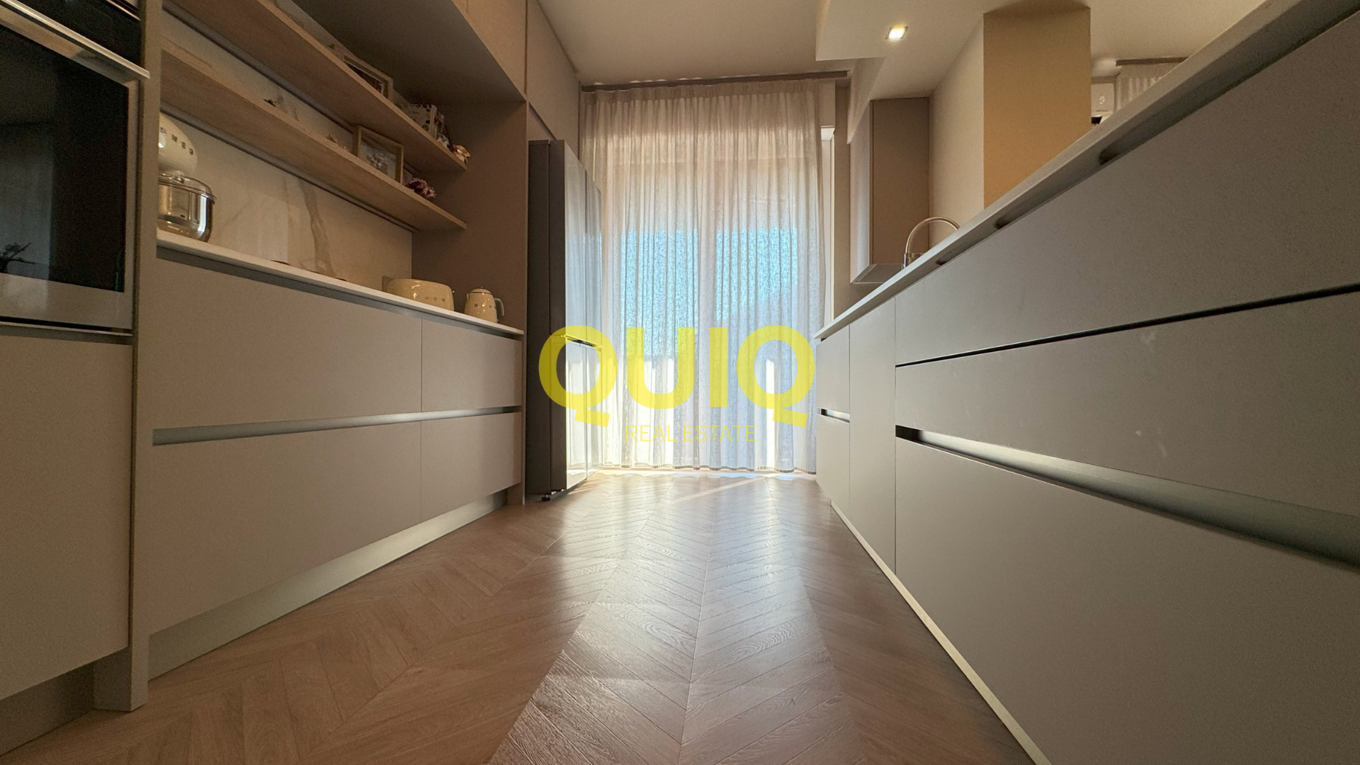 VALMADRERA, TRILOCALE IN CLASSE EN. "C", CON BOX E CANTINA