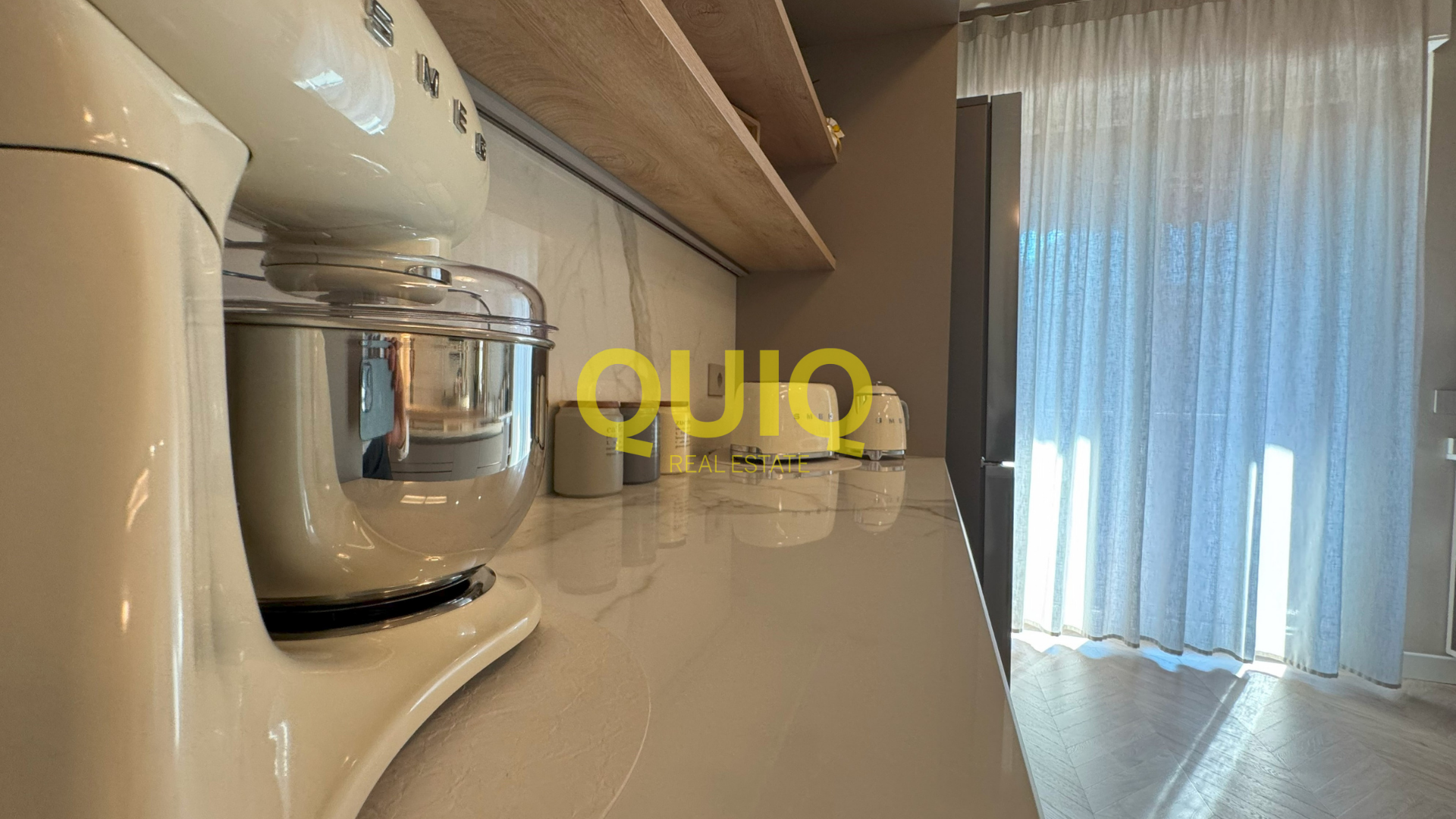 VALMADRERA, TRILOCALE IN CLASSE EN. "C", CON BOX E CANTINA