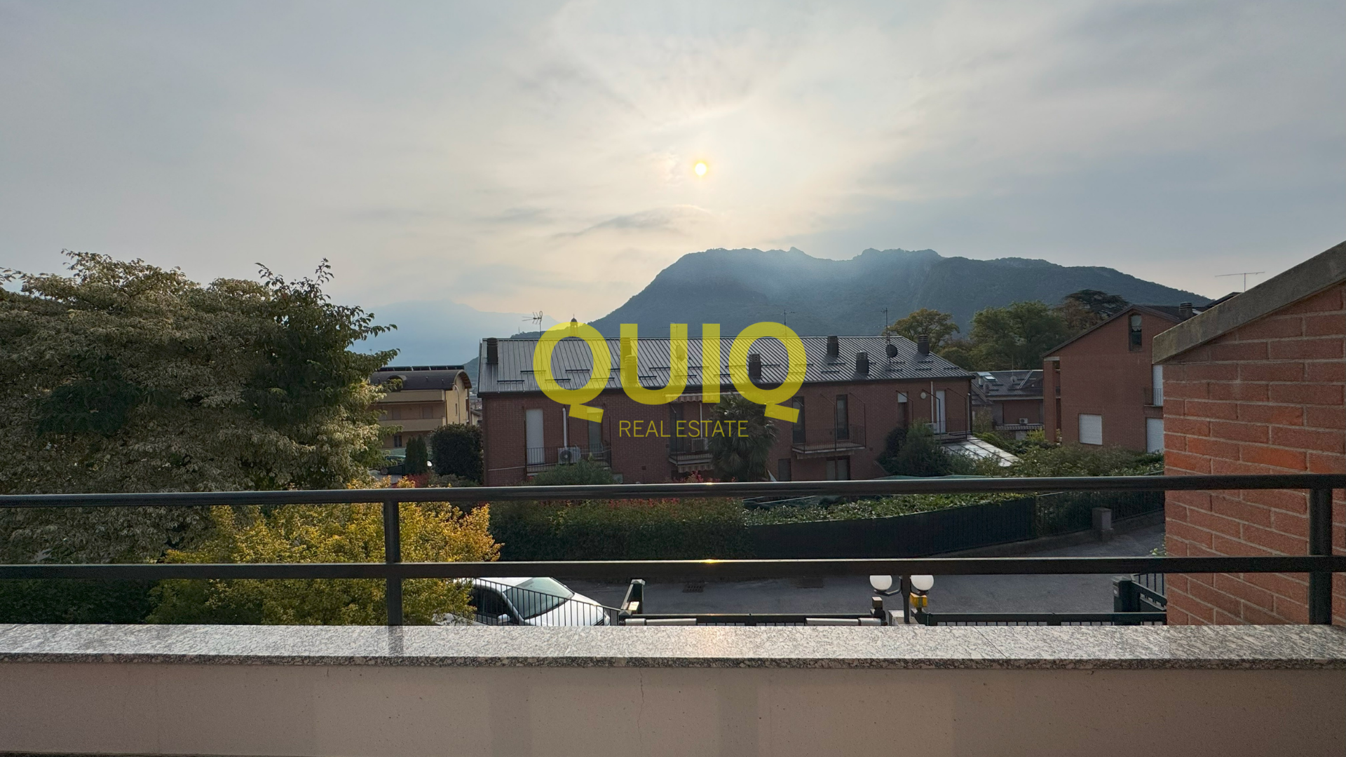 Valmadrera, bifamiliare con giardino, box 55 mq e cantina