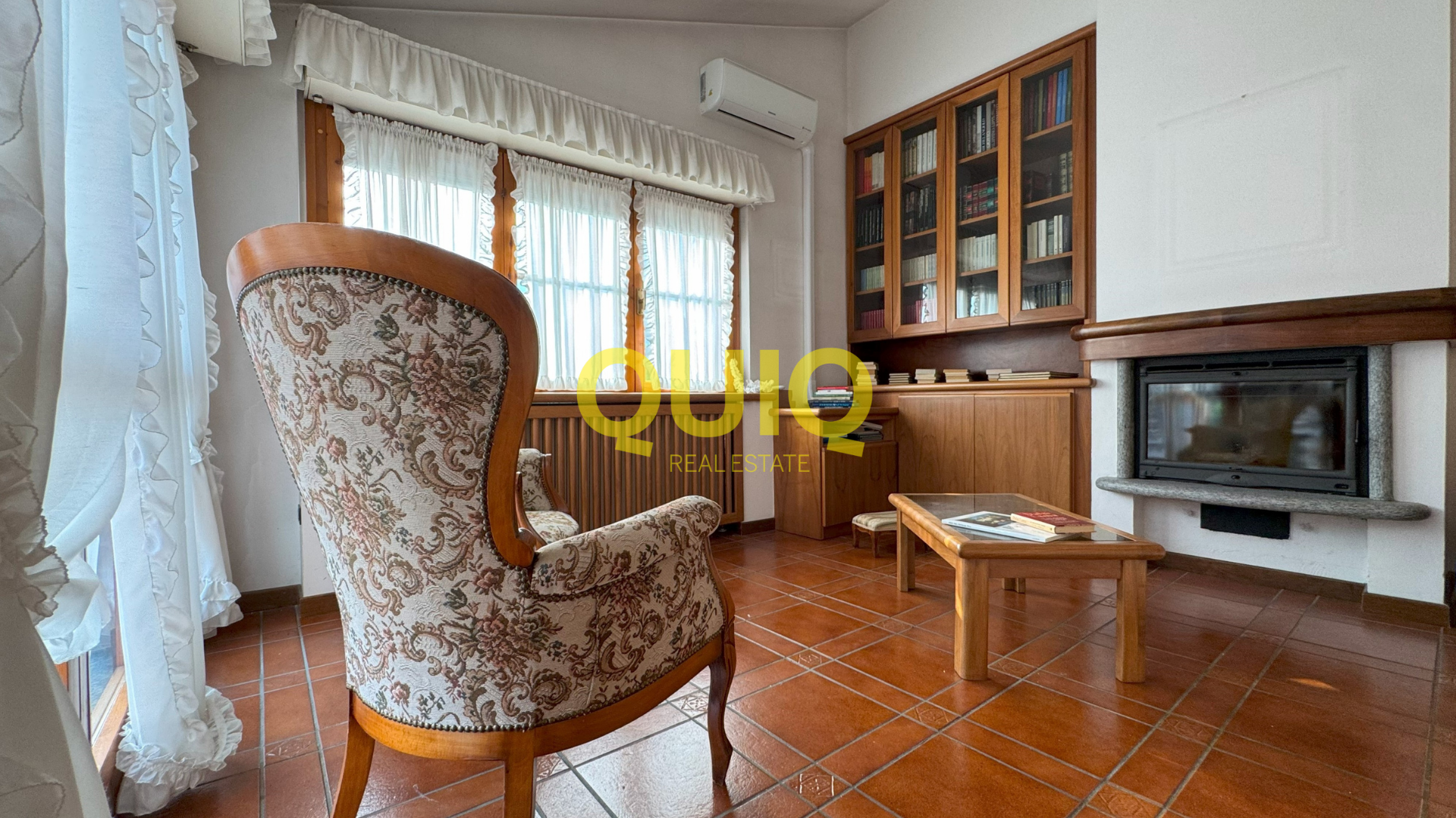 Valmadrera, bifamiliare con giardino, box 55 mq e cantina