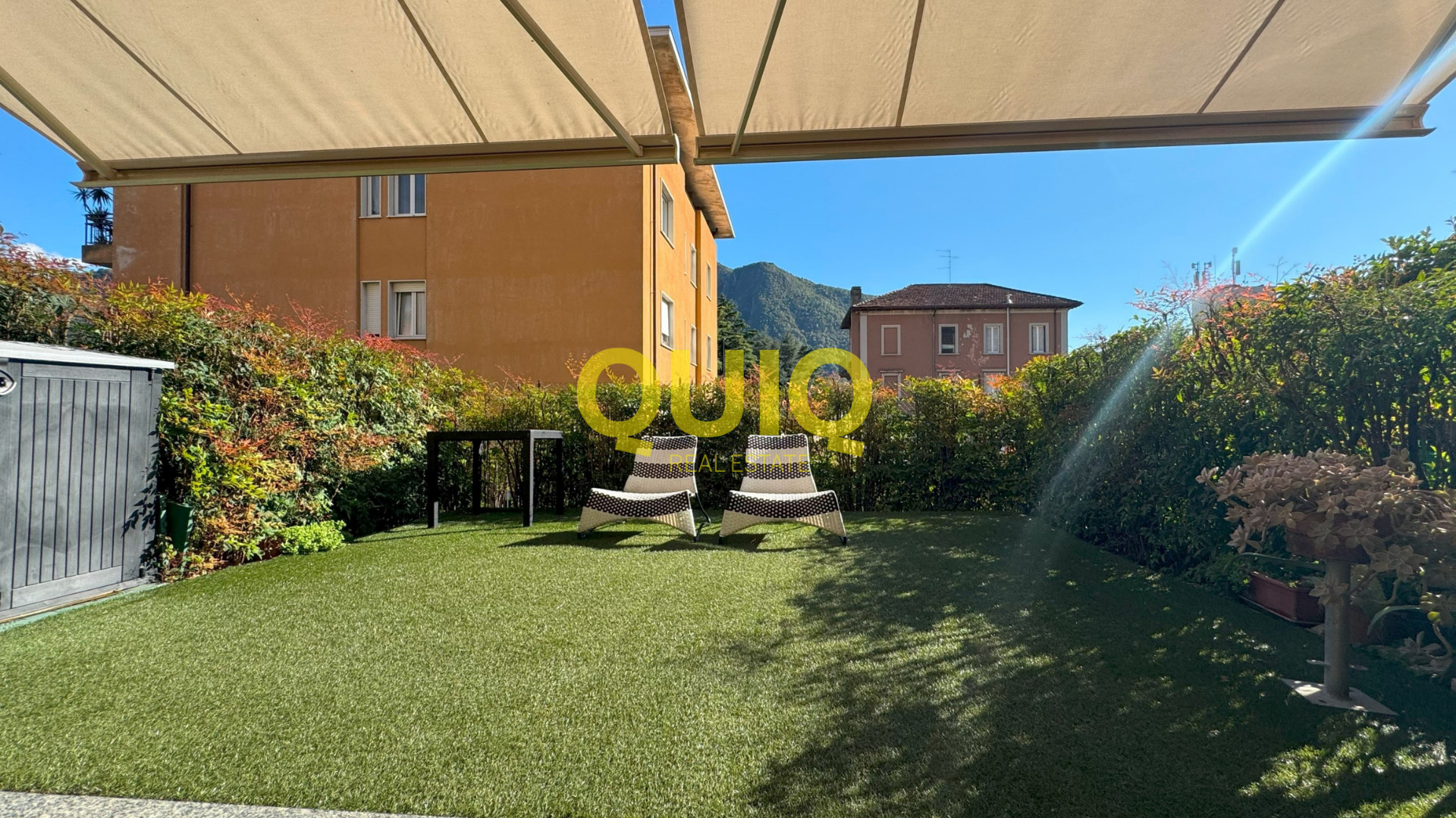 Valmadrera, trilocale al piano terra con box, cantina e doppio giardino